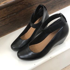 Black 2-Inch Clarks Wedges